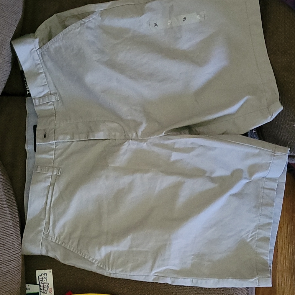 Tommy Hilfiger Mens Shorts size 36